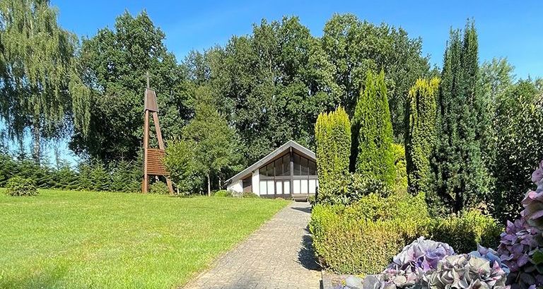 Die Kapelle auf dem Waldfriedhof Wingst-Geestberg
